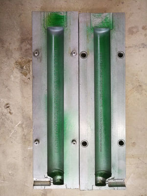 Kunststoffrohr-Formen ISO9001 P20 S136 für die Flasche, die Maschine herstellt